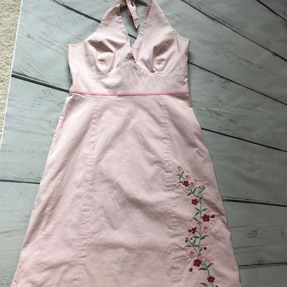 GUC Adorable Halter Dress with Flower Detail